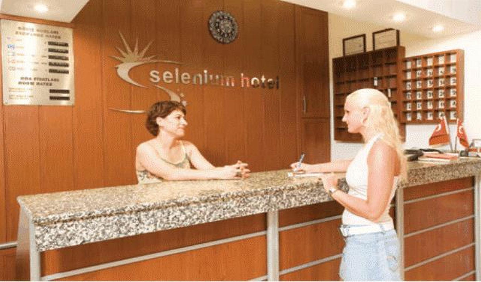 Selenium Side